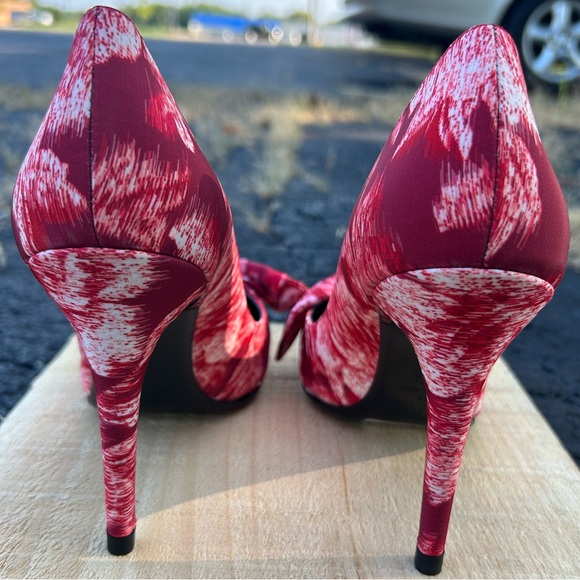 COPY - TED BAKER Of London RYAMA Glitch Bow Heels sz 38/8 - Picture 7 of 12